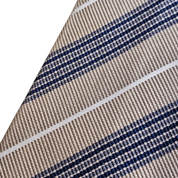BURBERRY TIE - Picture 11 of 15